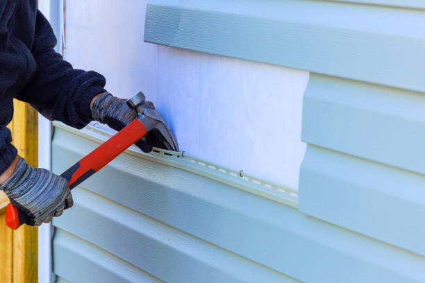 Trusted Storm Damage Siding Repair service in New Springfield, OH - Creative Siding